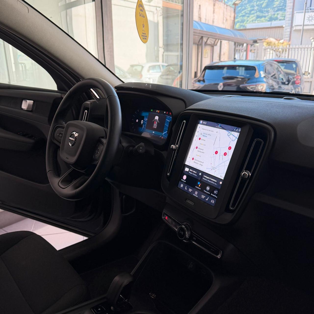 Volvo XC40 B3 automatico Core