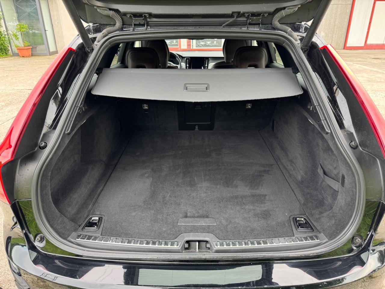 Volvo V90 D4 Geartronic R-design
