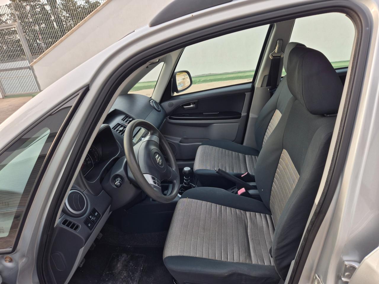 Suzuki SX4 S-Cross 1.6 DDiS solo 131000 km