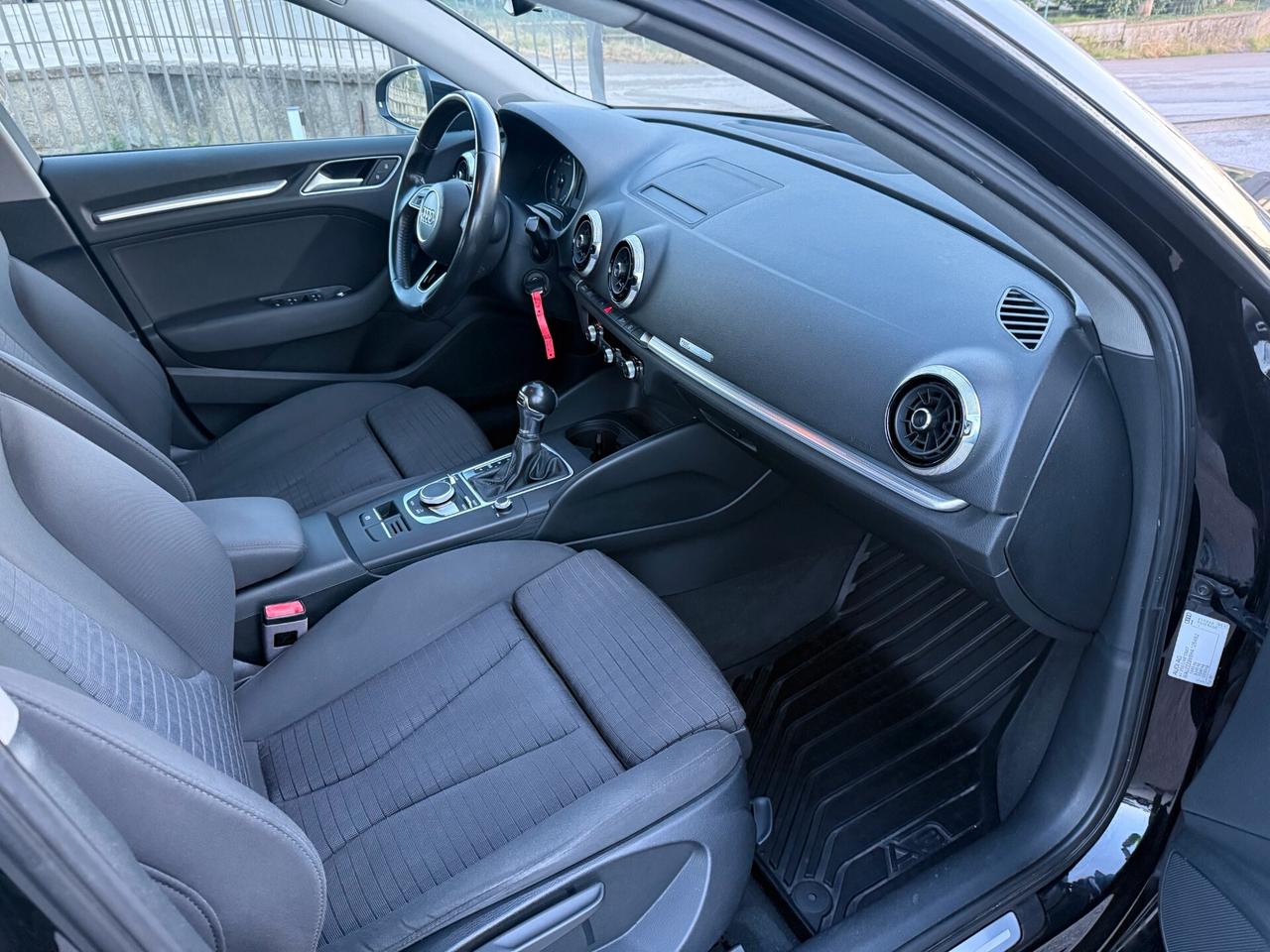 Audi A3 SPB 1.6 TDI 116 CV S tronic