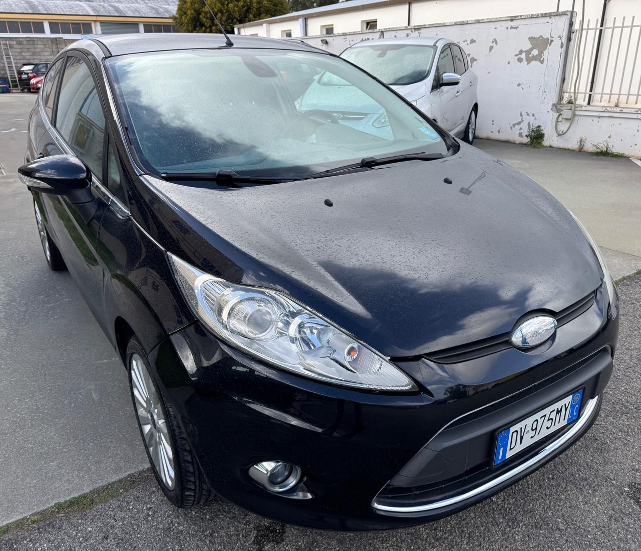 Ford Fiesta 1.4 TDCi Titanium -SOLO 98.000 KM-