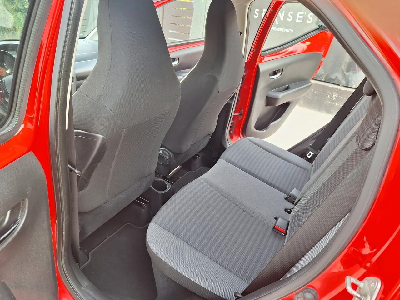 Toyota Aygo 1.0 VVT 5 porte x-play 2019 PERFETTA