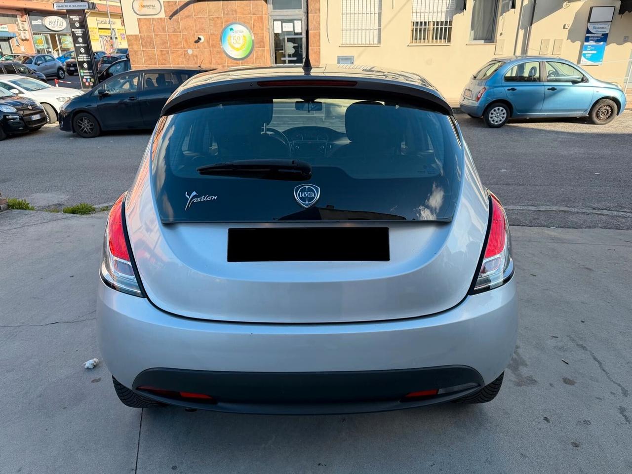 Lancia Ypsilon 0.9 TwinAir 85 CV 5 porte S&S Platinum