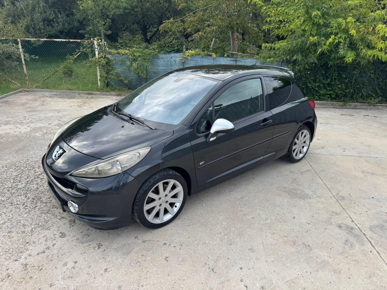 Peugeot 207 1.6 THP 175CV 3p. GTi