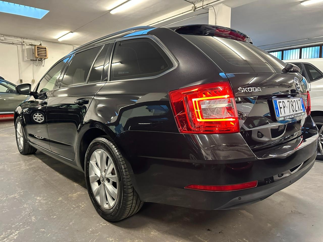 Skoda Octavia 1.6 TDI CR 115 CV Wagon Executive