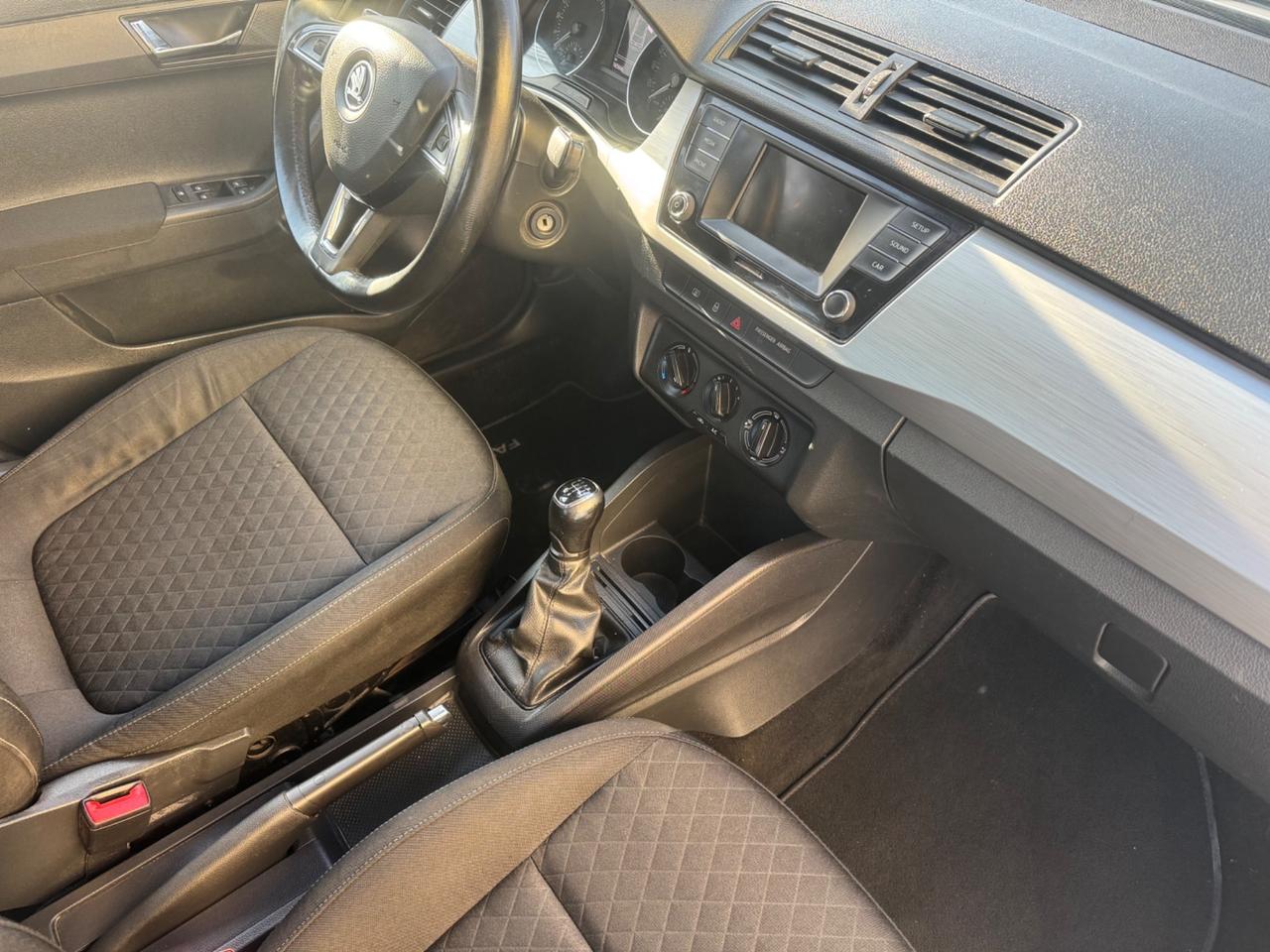 Skoda Fabia 1.4 TDI 75 CV neopaten garanzia 12 mesi