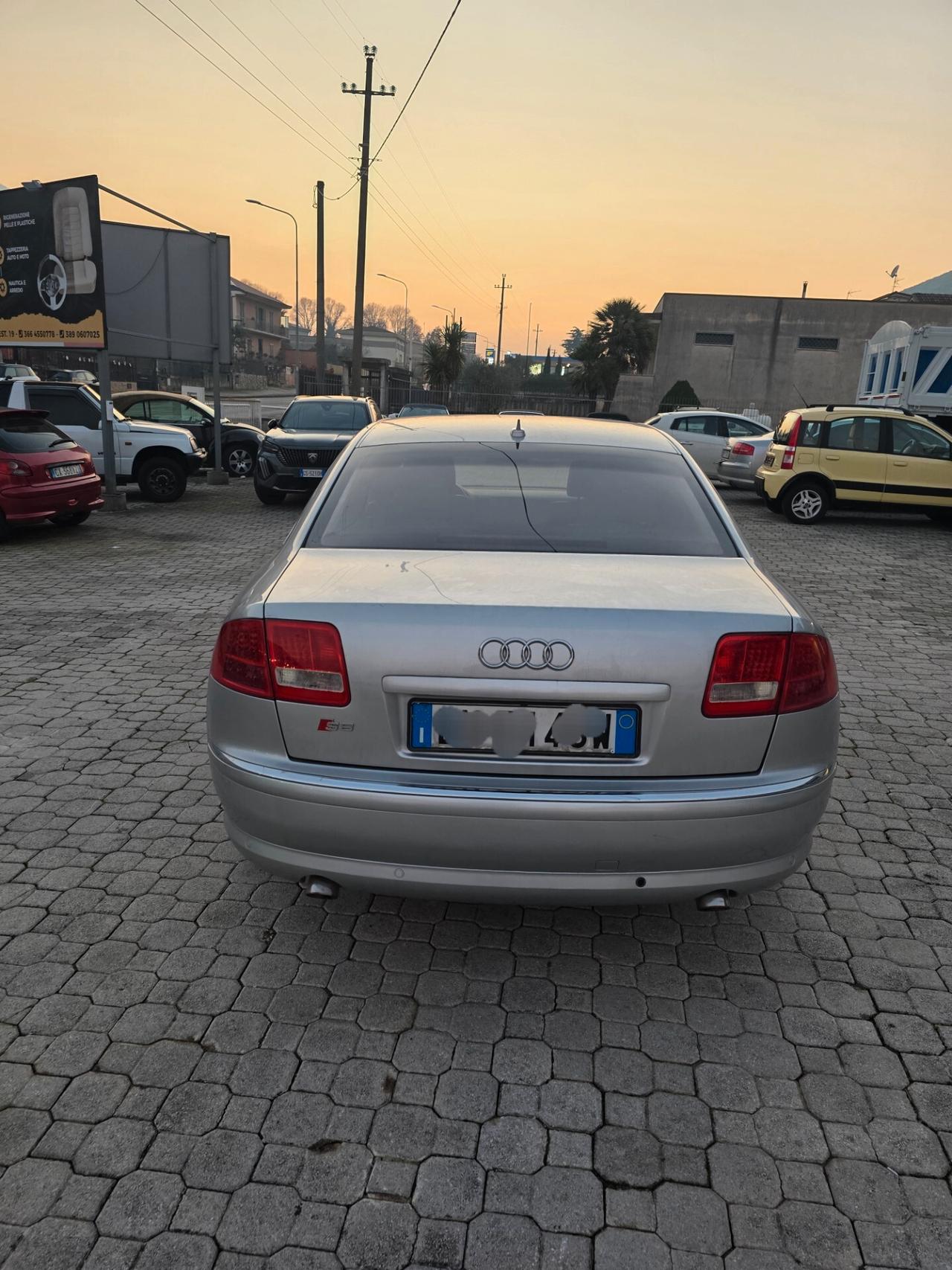 Audi A8 L 4.2 V8 TDI quattro tiptronic