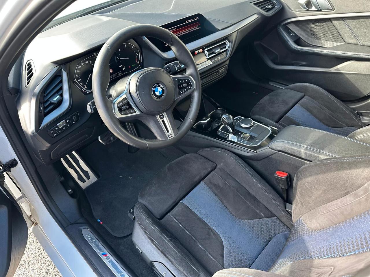 Bmw 116 116d 5p. M SPORT SEDILI A GUSCIO MSPORT