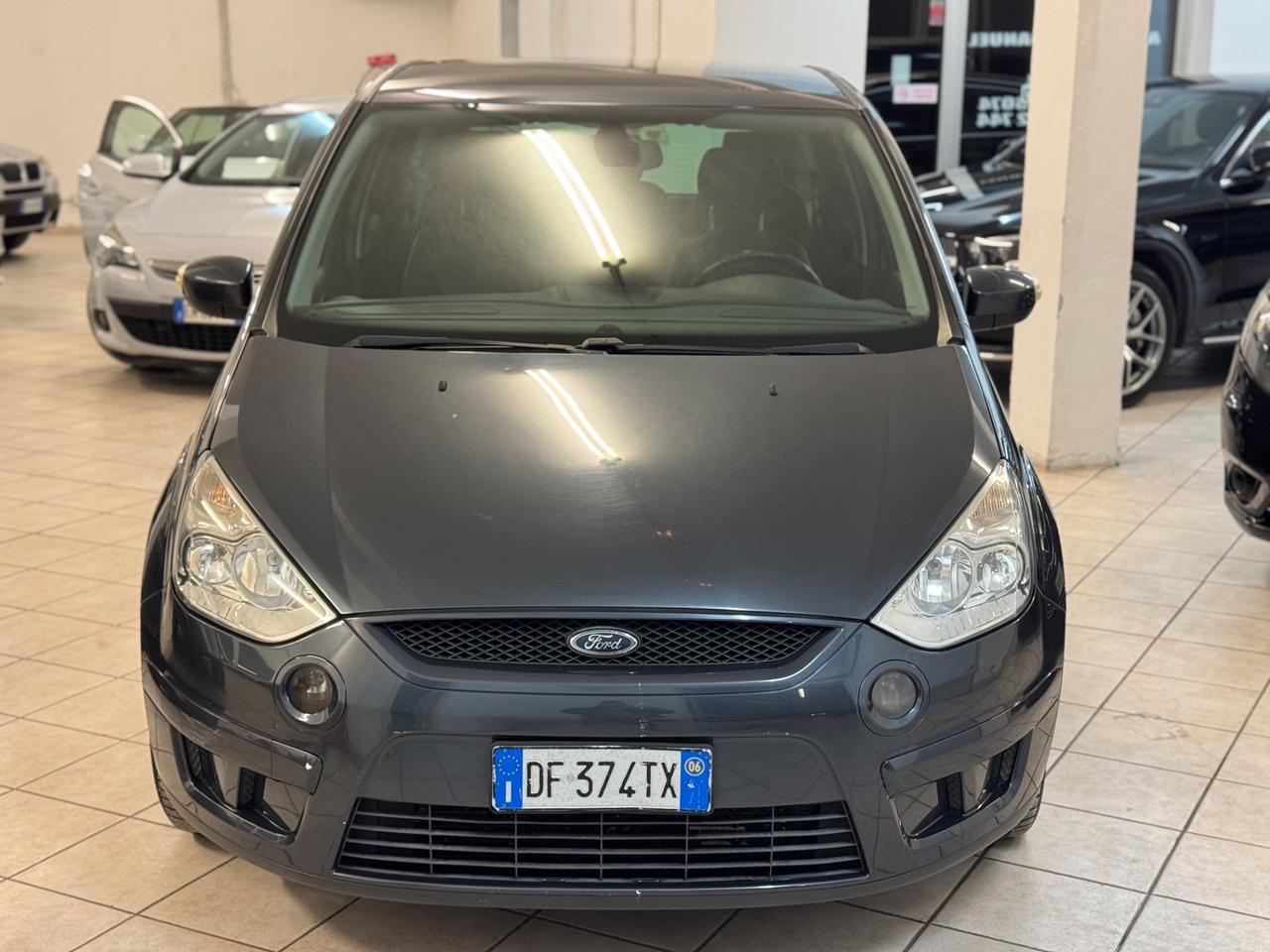 Ford S-Max 2.0 TDCi 140CV 7 Posti Titanium