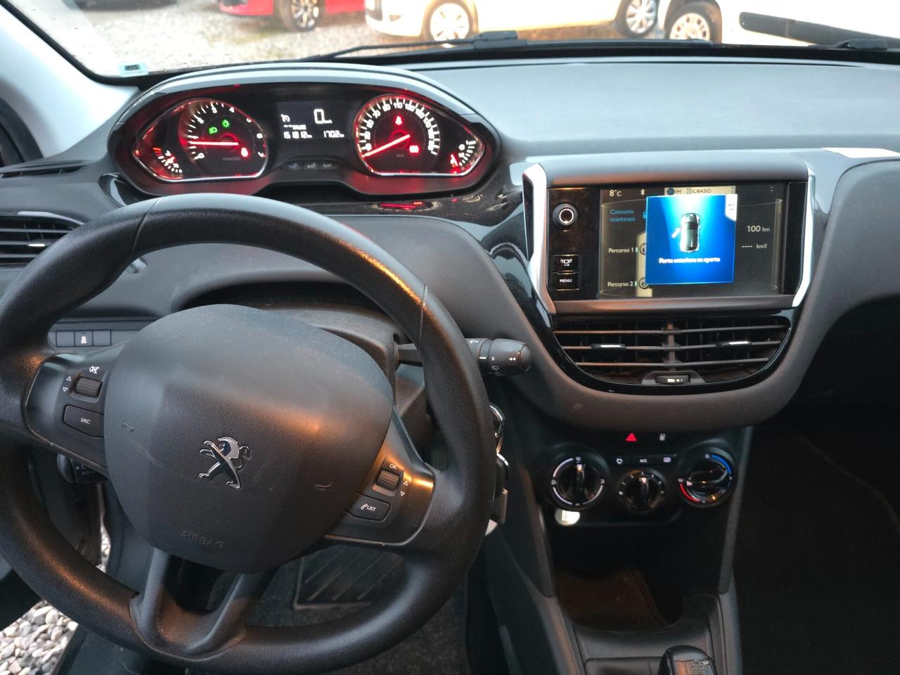 Peugeot 208 1.2 VTi 82 CV 5 porte Allure