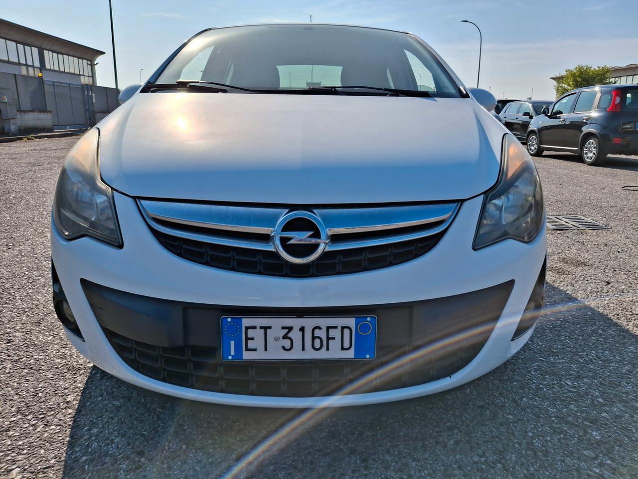 Opel Corsa 1.2-85CV. 5 Porte Benzina/GPL-TECH Edition