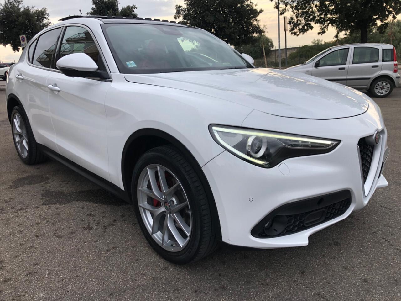 Alfa Romeo Stelvio 2.2 CV 210 Q4 LUSSO TETTO APRIBILE