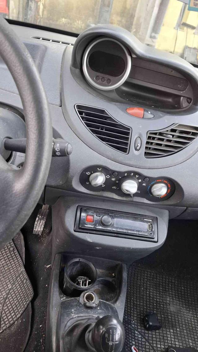 RENAULT Twingo 1.2 16V POCO INCIDENTATA