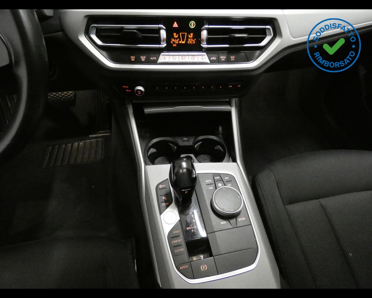 BMW Serie 3 (G20/21/80) 320d xDrive Touring Business Advantage