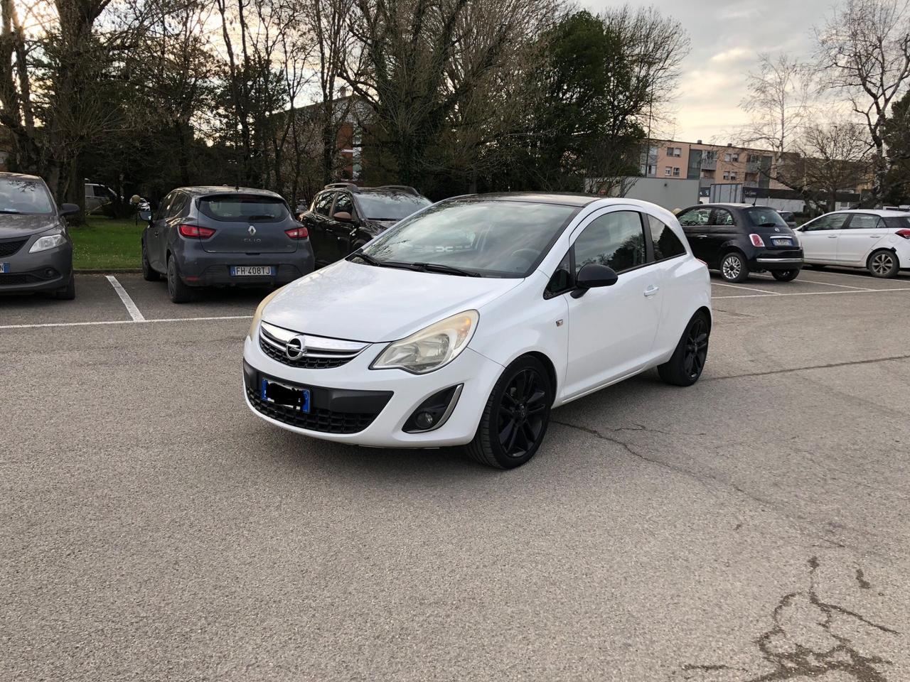Opel Corsa 1.2 3 porte Elective