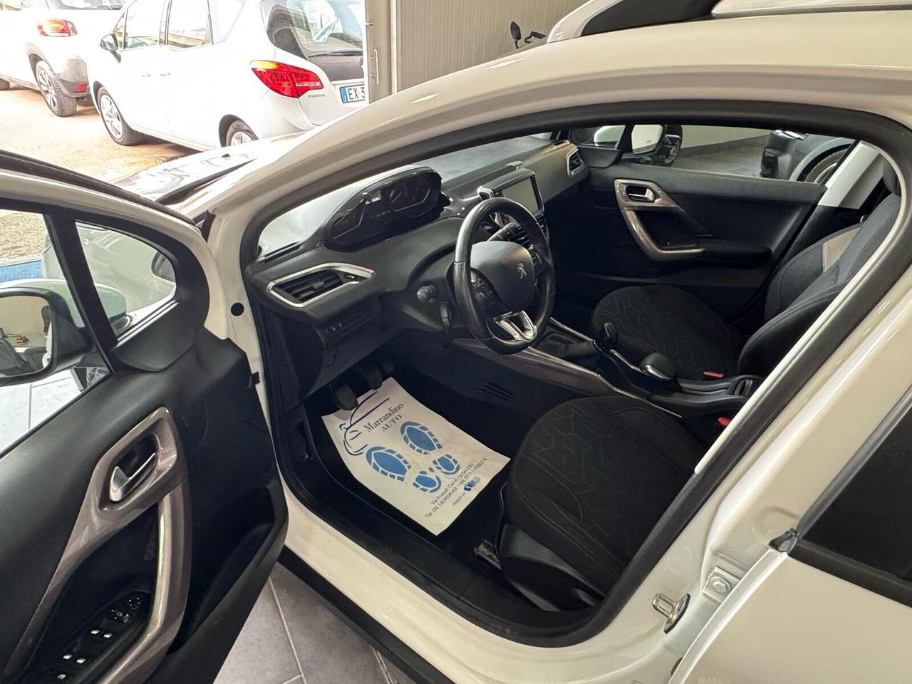 Peugeot 2008 PureTech 82 ETG5 S&S Allure