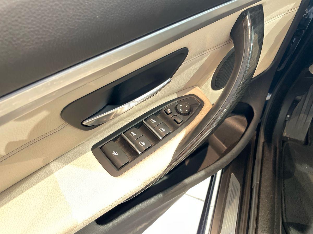 BMW Serie 4 F33 2017 Cabrio - 430d Cabrio Msport auto
