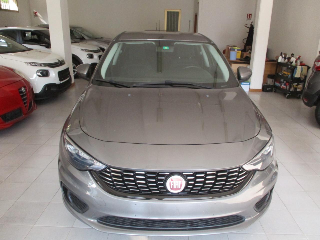 Fiat Tipo 1.3 Mjt S&S 5 porte Easy