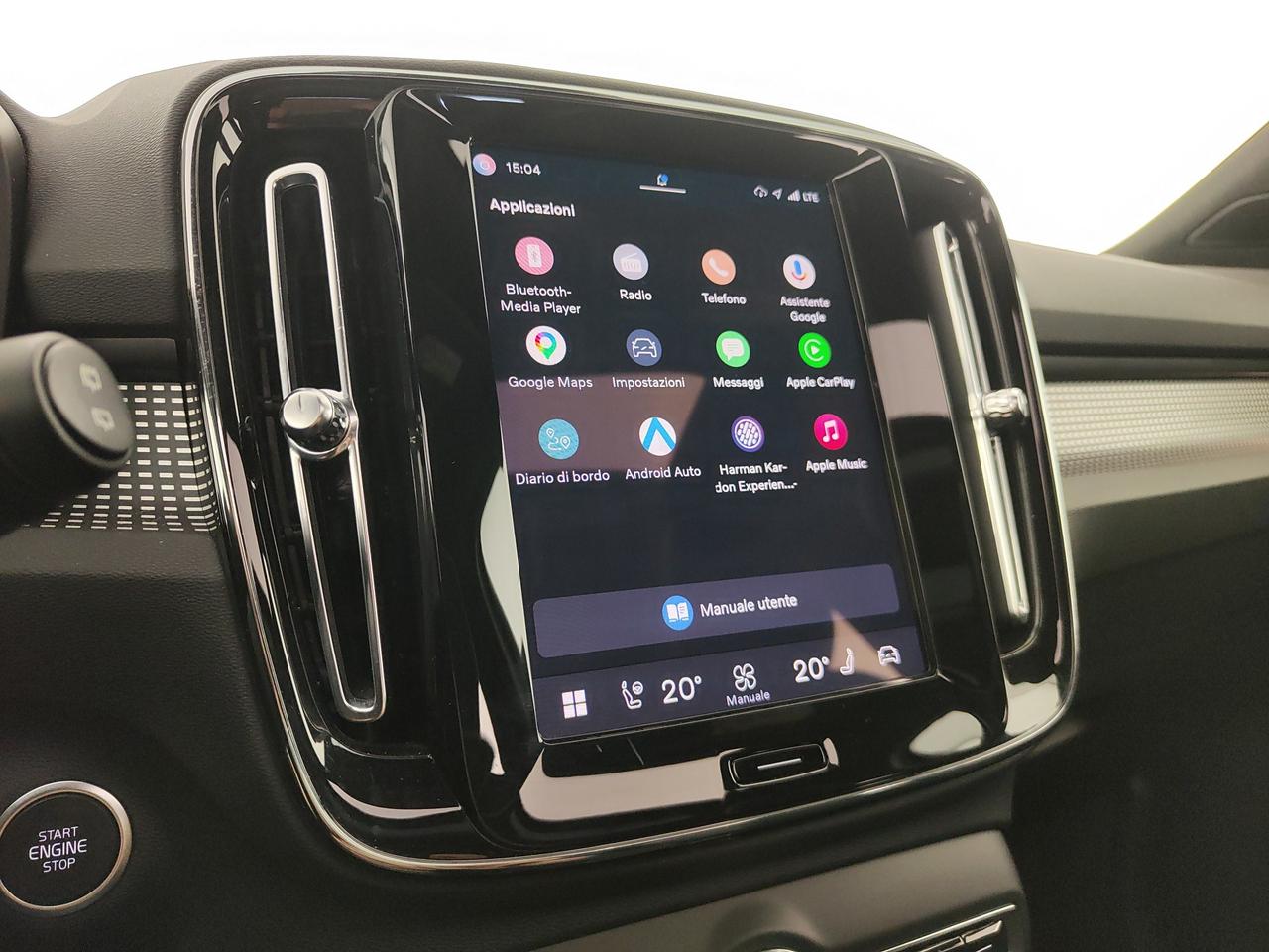 VOLVO XC40 2.0 b3 Ultimate Dark auto