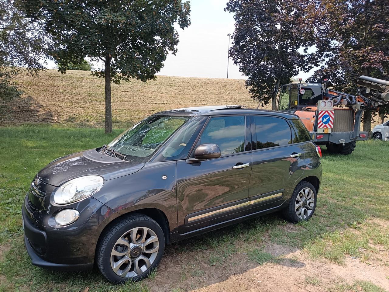 Fiat 500L 0.9 Lounge 2013 ok neo patente