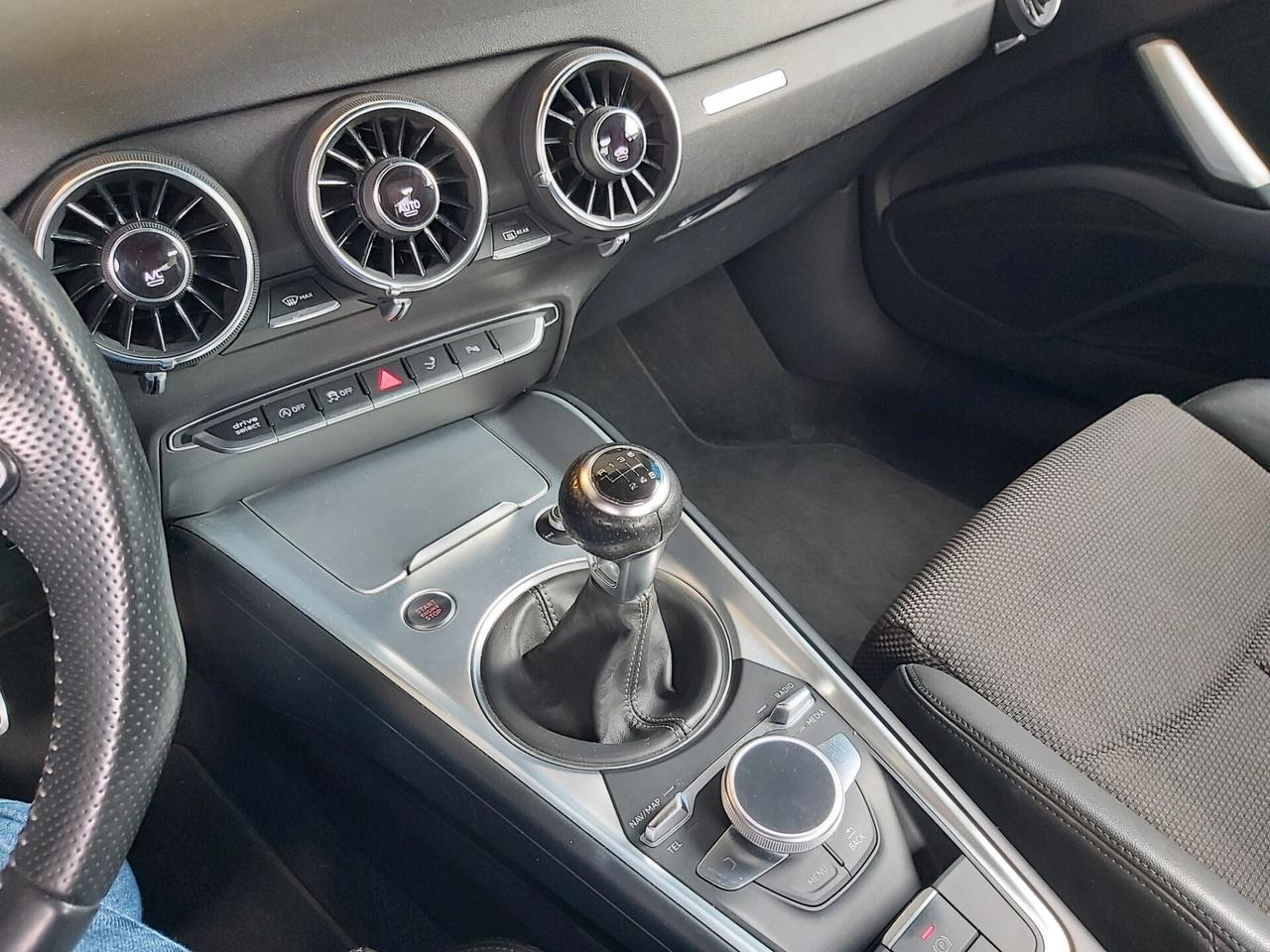 Audi TT Coupé 2.0 TDI ultra S line