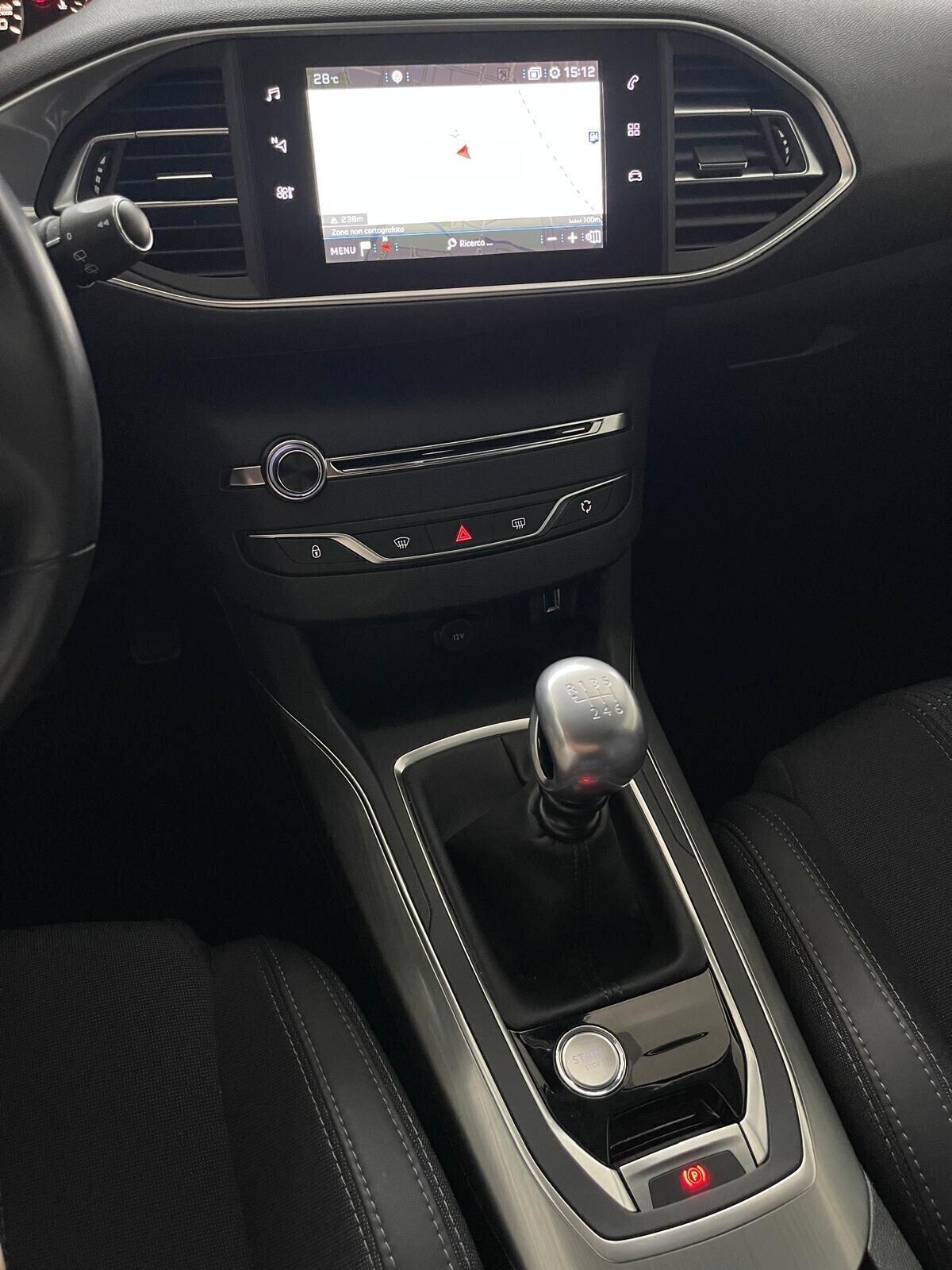 Peugeot 308 BlueHDi 120 S&S Allure