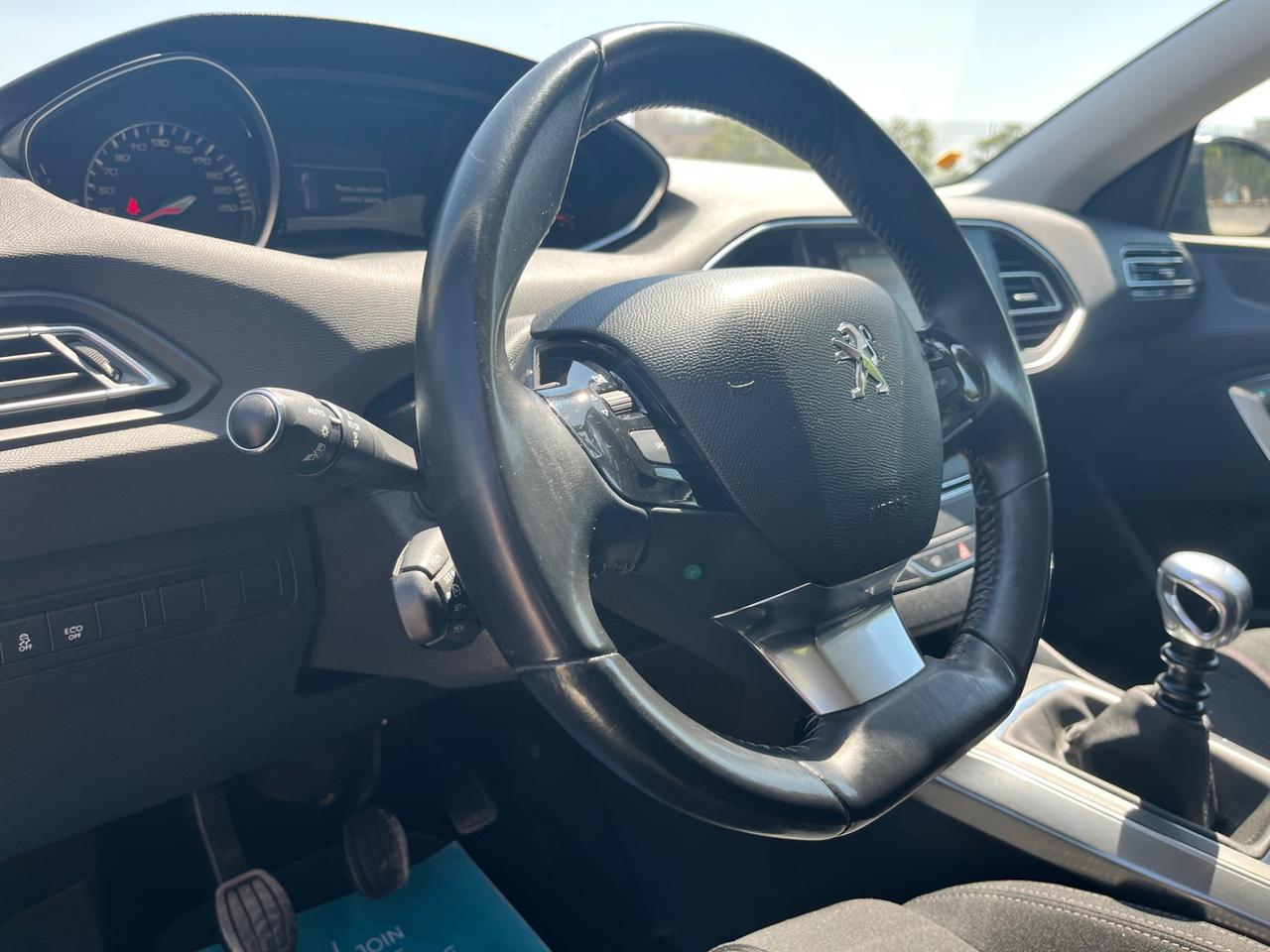 Peugeot 308 1.6 e-HDi 115 CV Allure “soli 130.000 km”
