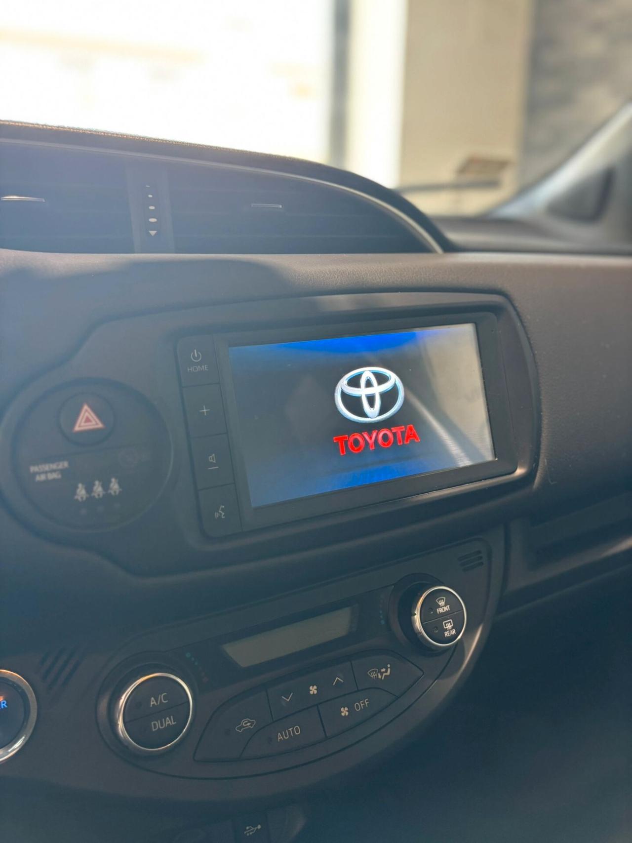Toyota Yaris 1.5 Hybrid 5 porte GR-S 101cv