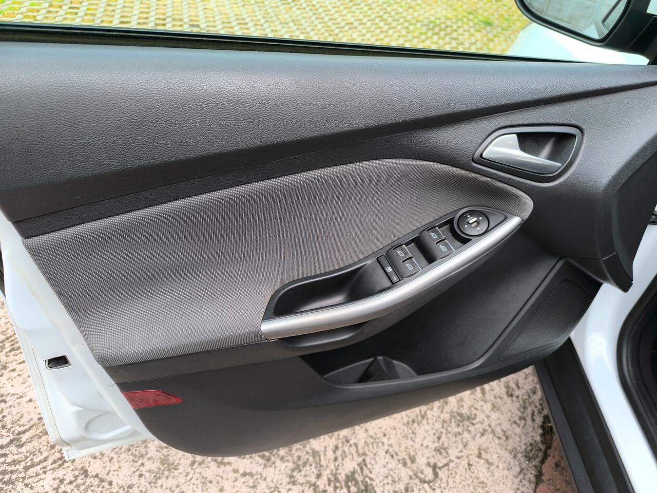 Ford Focus 1.6 TDCi 115 CV SW Titanium