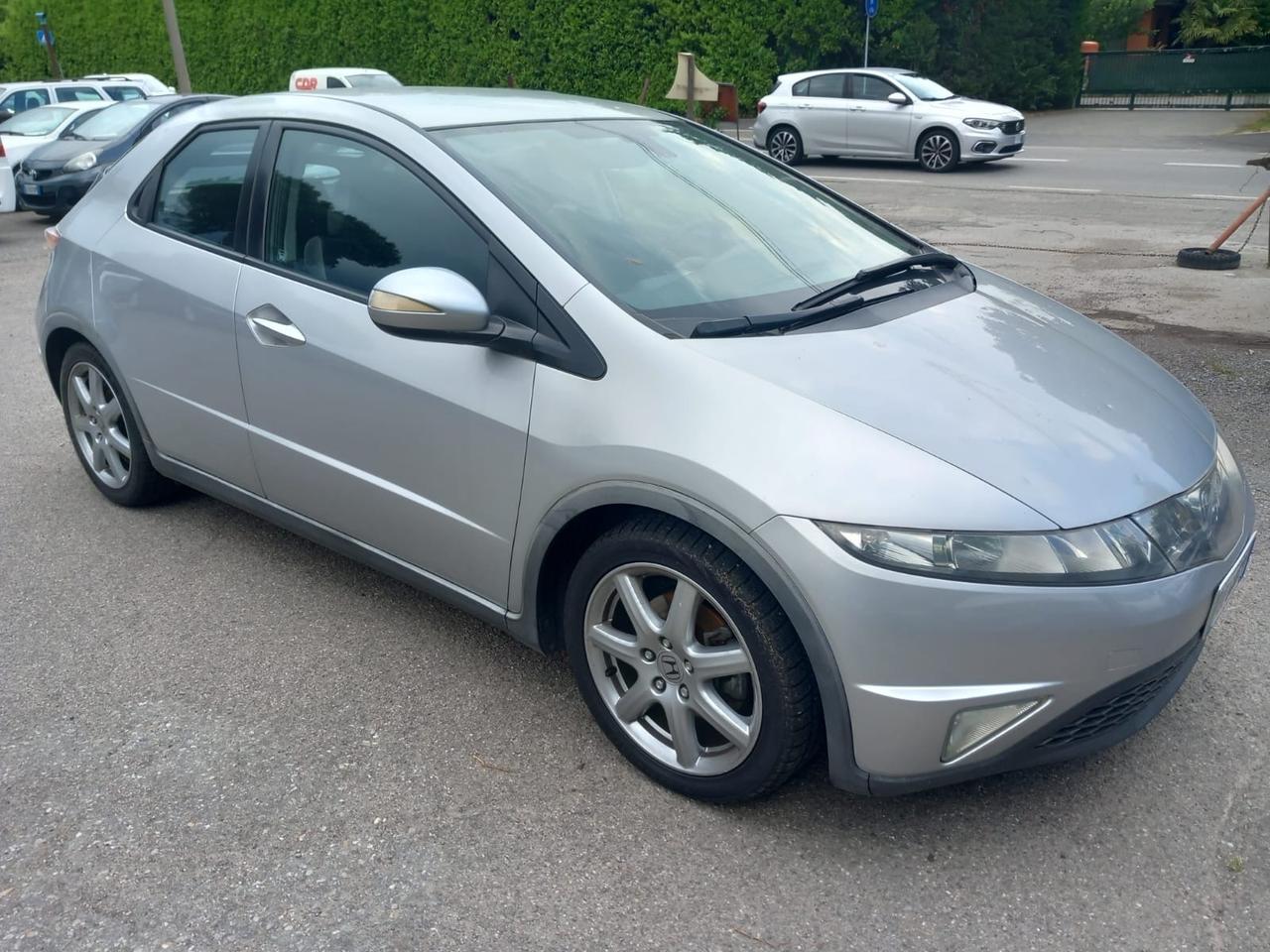 Honda Civic 1.8 i-VTEC 5p. Excl.LH i-P i-Sh LE
