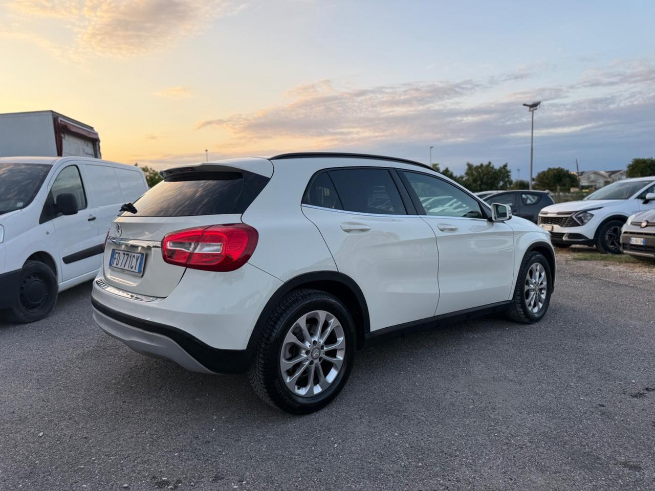 Mercedes-benz GLA 180 d Automatic Executive