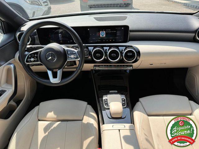 MERCEDES-BENZ A 180 d Automatic Sport Pelle Navi Led