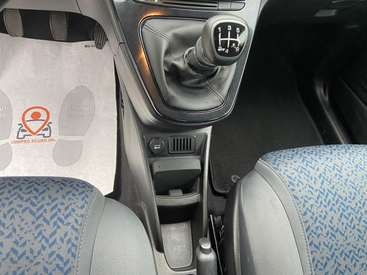 Lancia Ypsilon 1.2 69 CV 5 porte GPL Gold 2023