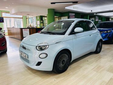 Fiat 500 E 100% elettrica La Prima My'21