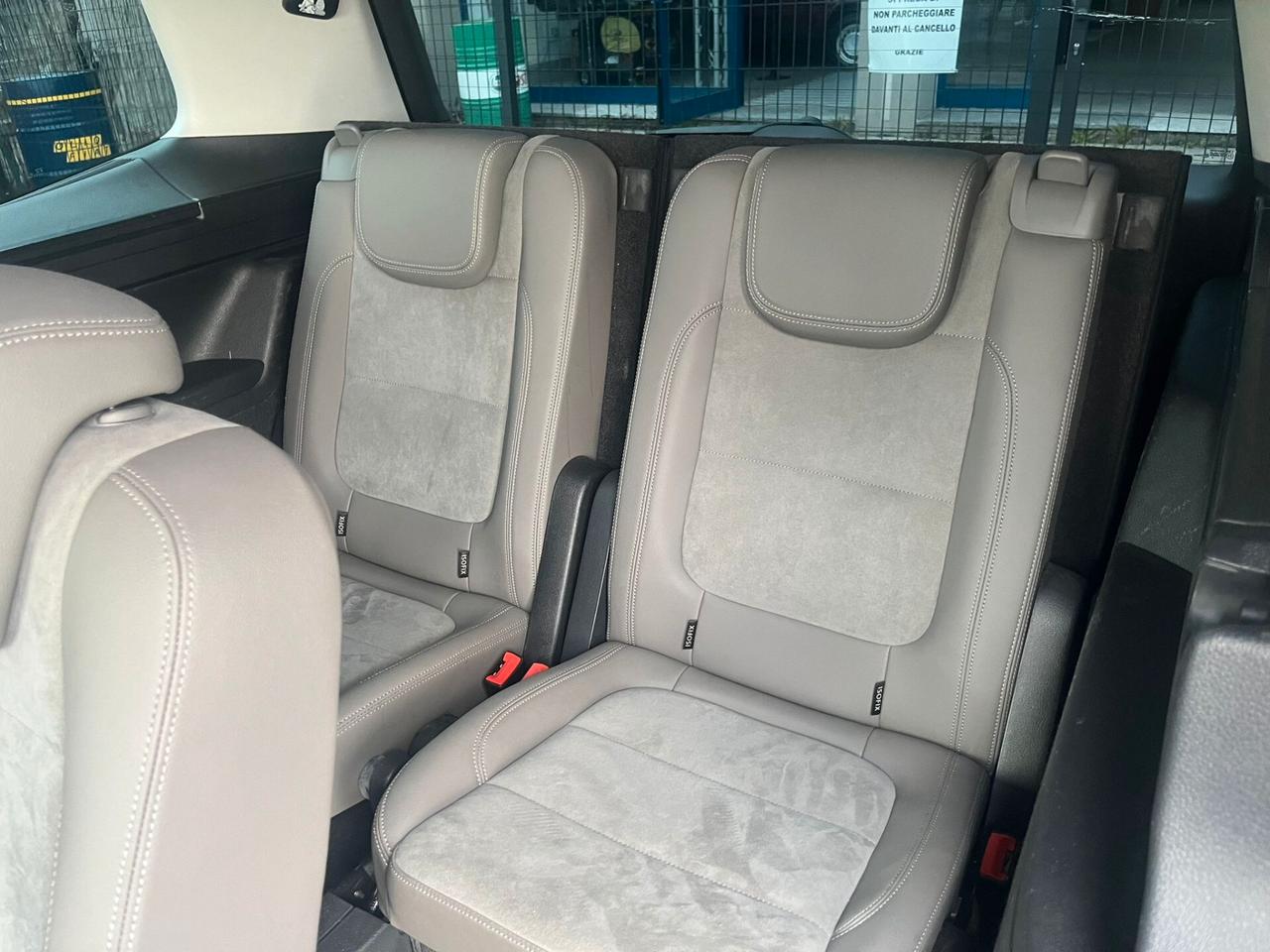 Volkswagen Sharan 2.0 TDI 150 CV SCR DSG Executive BlueMotion Tech.