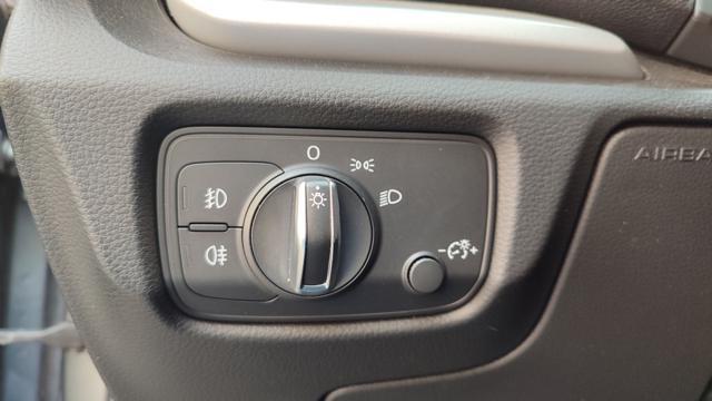 AUDI A3 SPORTBACK 1.6 TDI S-tronic SPORT Business