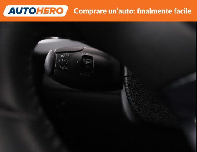 PEUGEOT 208 1° serie PureTech 82 Stop&Start 5 porte Signature