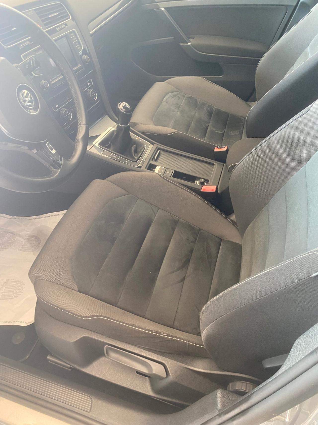Volkswagen Golf Business 1.6 TDI 5p. Highline BlueMotion Technology