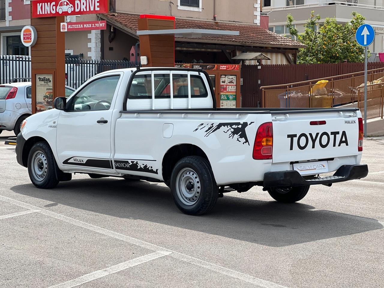 TOYOTA HILUX PICK UP 4X2 ANNO 10.2010 CILINDRATA 2.5 TD