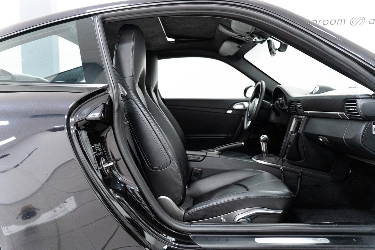 Porsche 911 Carrera 4S Coupé