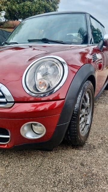 Mini Cooper 1.6 D 110 CV