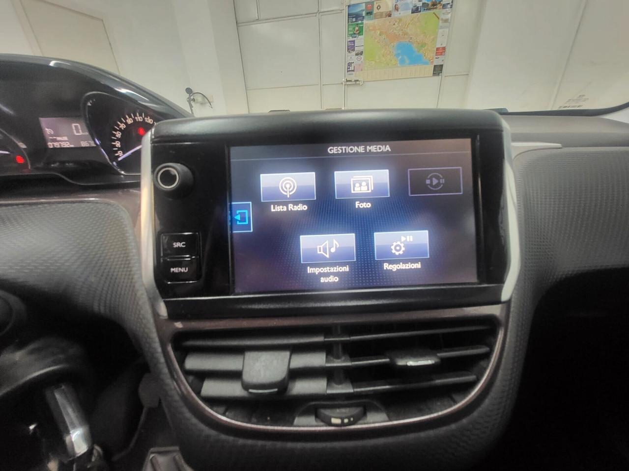 Peugeot 2008 1.6 e-HDi 92 CV Stop&Start Urban Cross