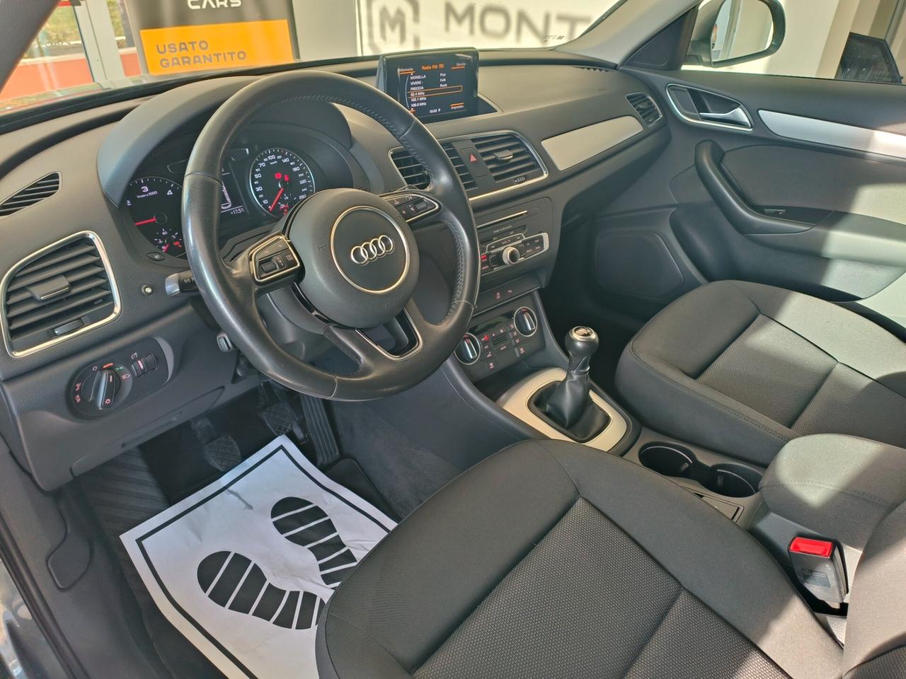 Audi Q3 35 TDI S tronic Business