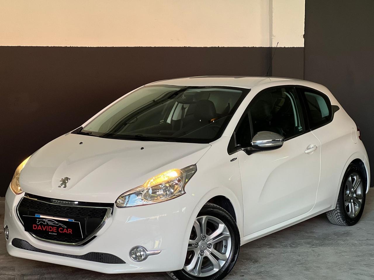 Peugeot 208 1.2 VTi 82 CV 3 porte Serie Speciale S