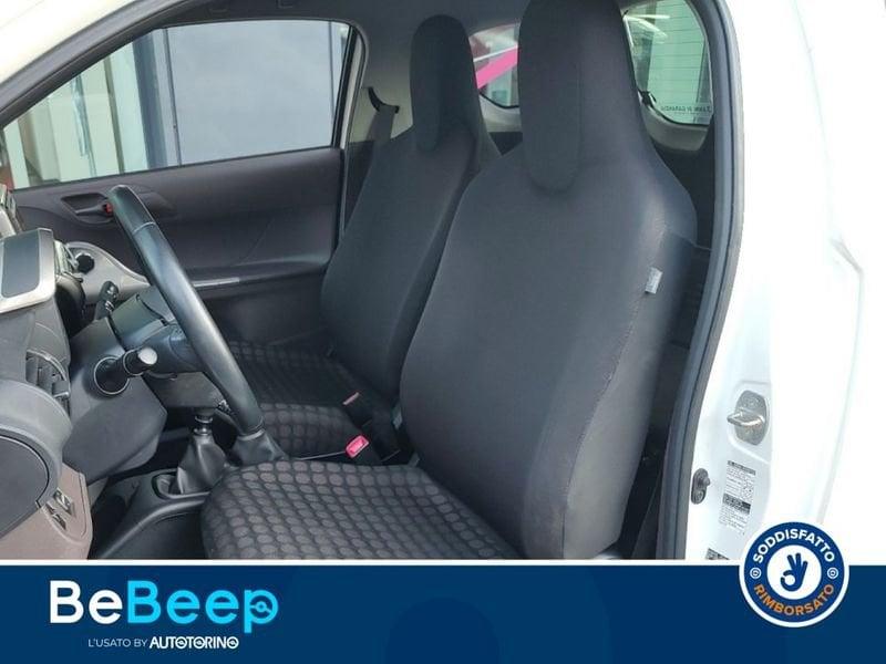 Toyota iQ 1.0 SOL