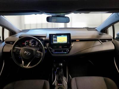 Toyota Corolla 1.8h Business cvt