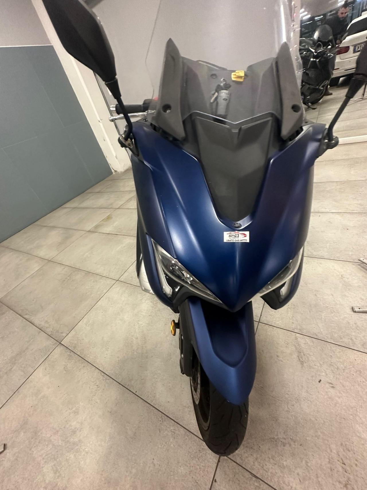 Yamaha TMAX 530 T-Max 530 Full Optional Akrapovic