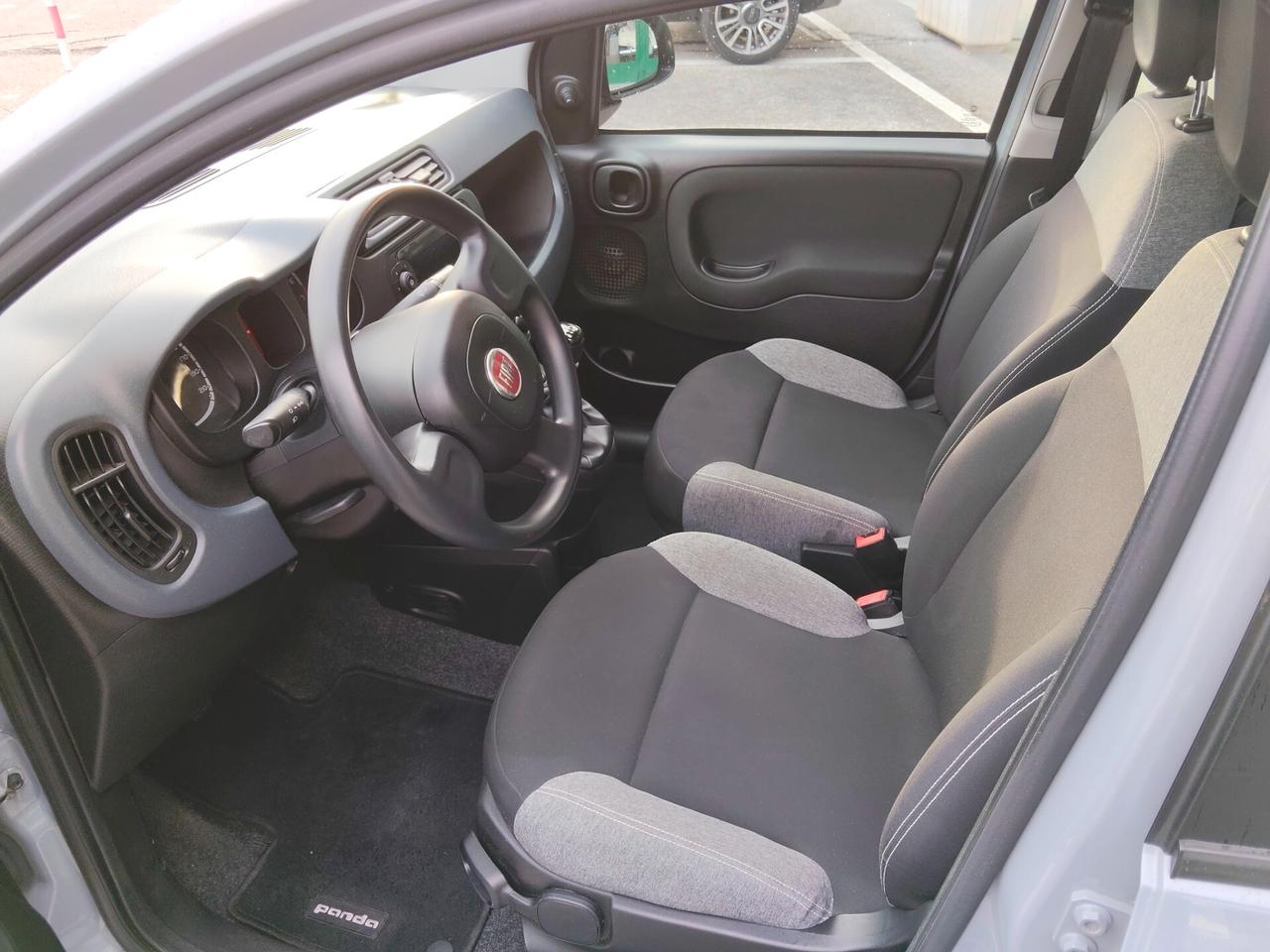 Fiat Panda 1.0 Hybrid 5° posto, radio, clima.. unicoproprietario