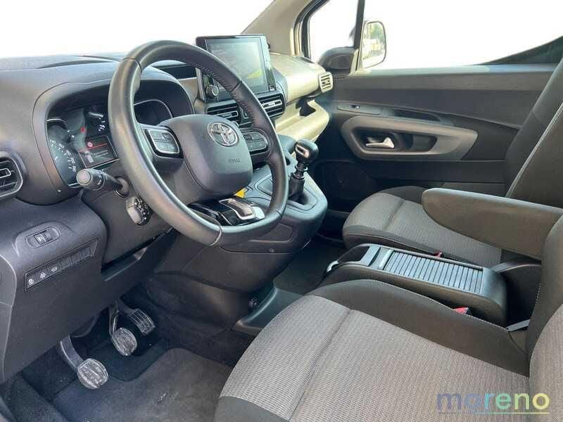 Toyota Proace City Verso 1.2P 110cv S&S L1 D Executive