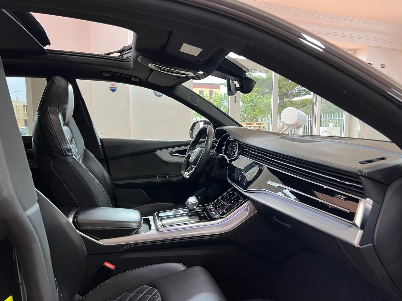 Audi Q8 50 TDI 286 CV quattro tiptronic Sport S line total black full optional